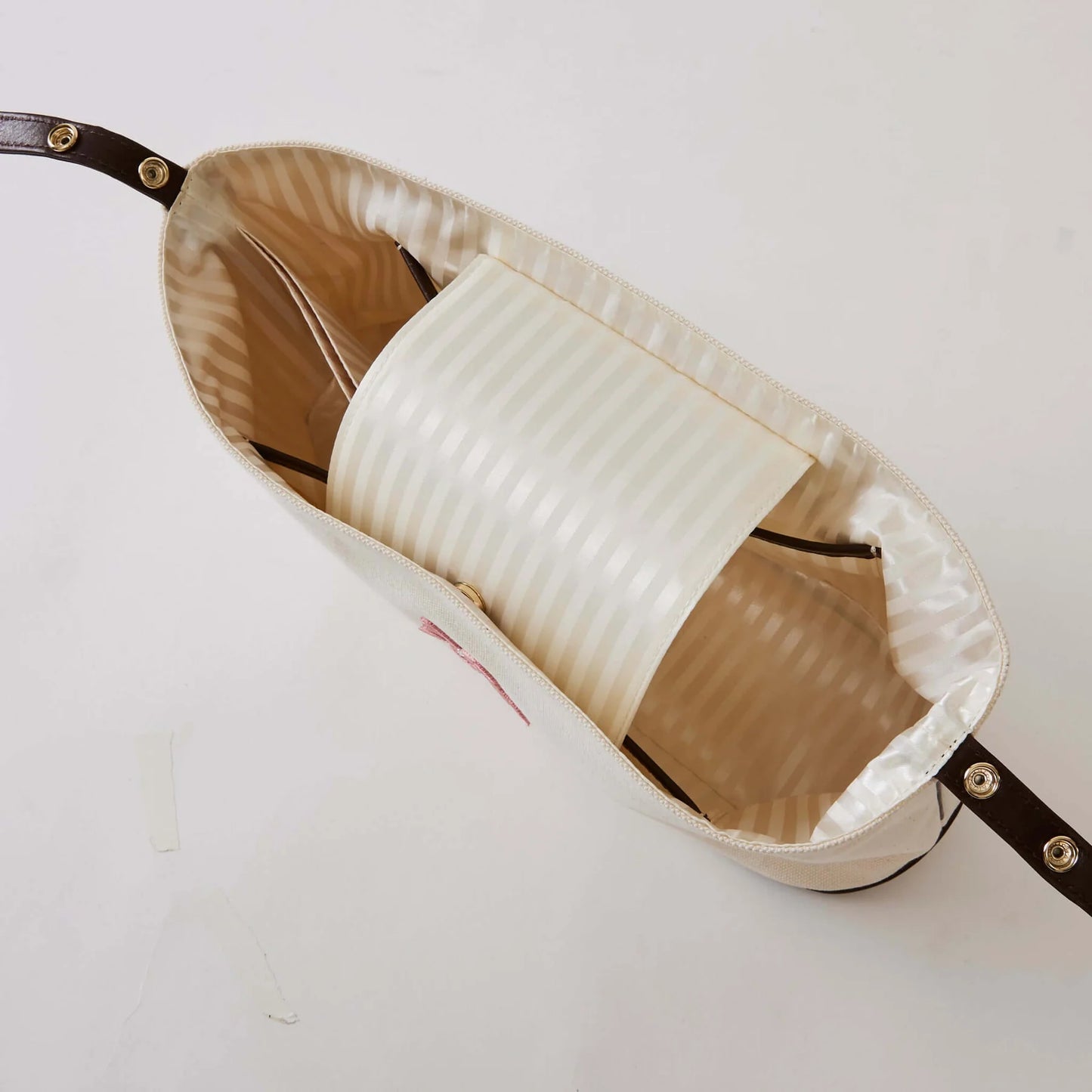 Reserve HUGGY (Peekaboo) Natural - IREAM