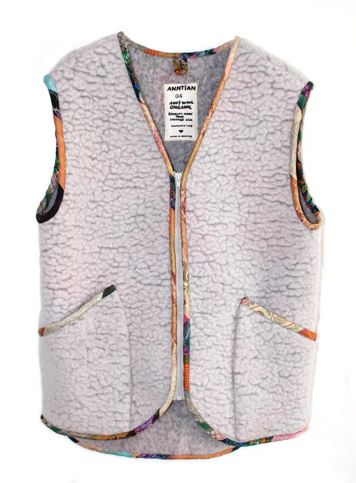 Sheep Wool Vest - Anntian