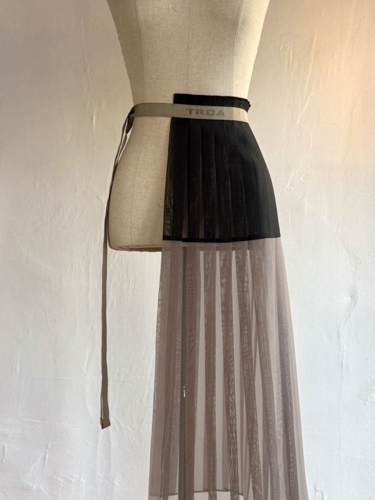 Soojka Half Aprons - Black Beige by Troa