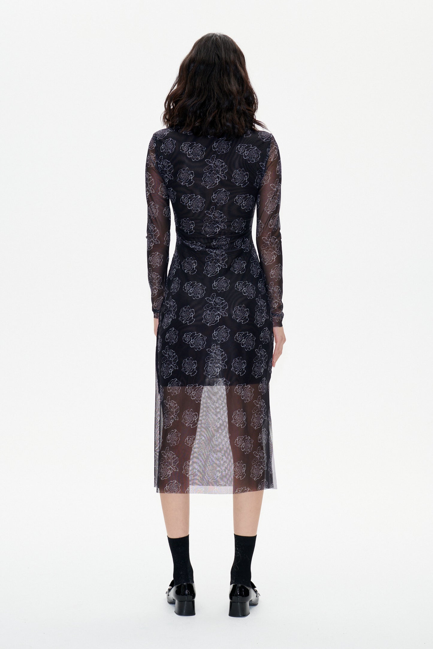 Jolain Dress - Black Embroidery Flower by Baum und Pferdgarten