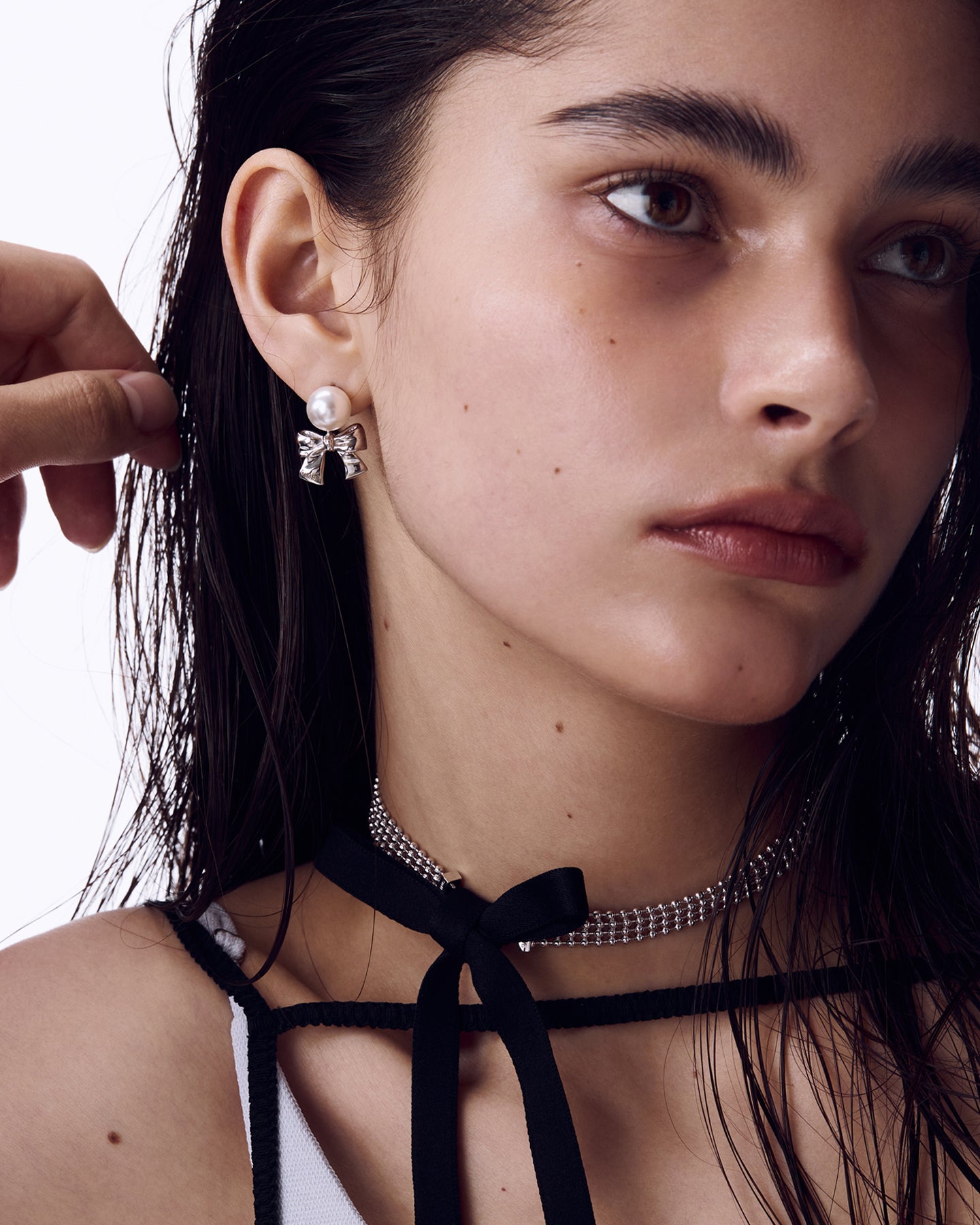 Ribbon Dropped Pearl Earrings #9118 - Gold by Numbering