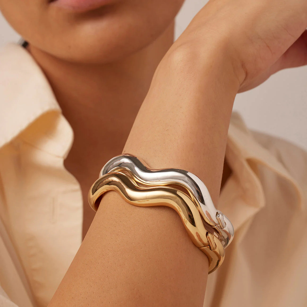 Ola Bangle - Gold by Jenny Bird