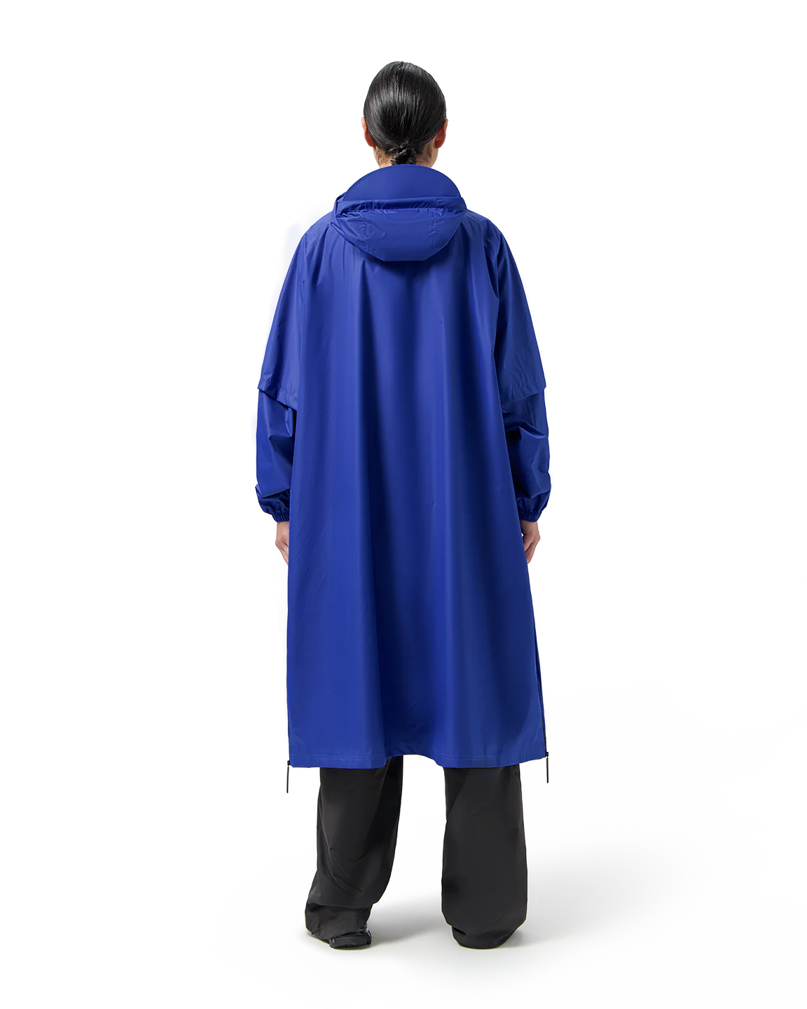 Poncho - Electric Blue by Maium
