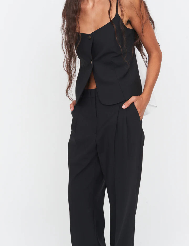 Noah Tank Top - Black by The Garment