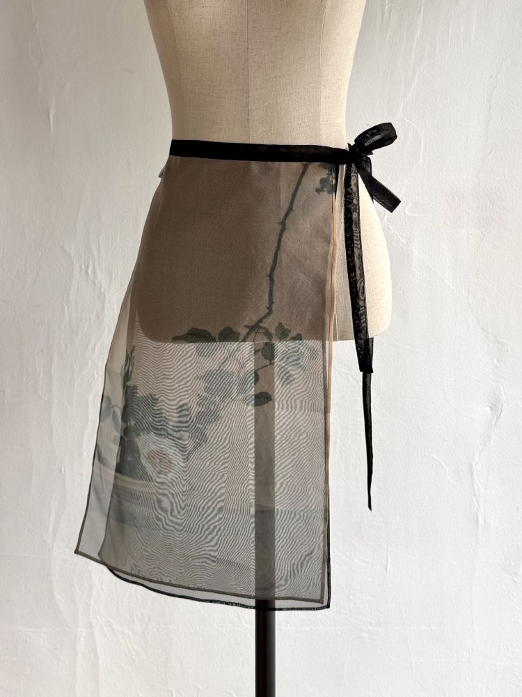 Korean Heritage Print Apron by Troa
