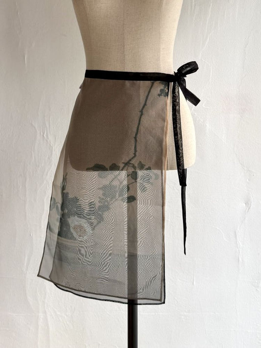Korean Heritage Print Apron by Troa