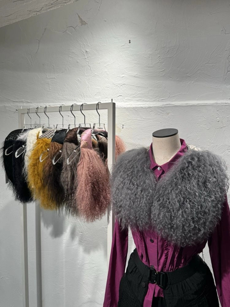Lamb Fur Neck Piece - Pink by Troa