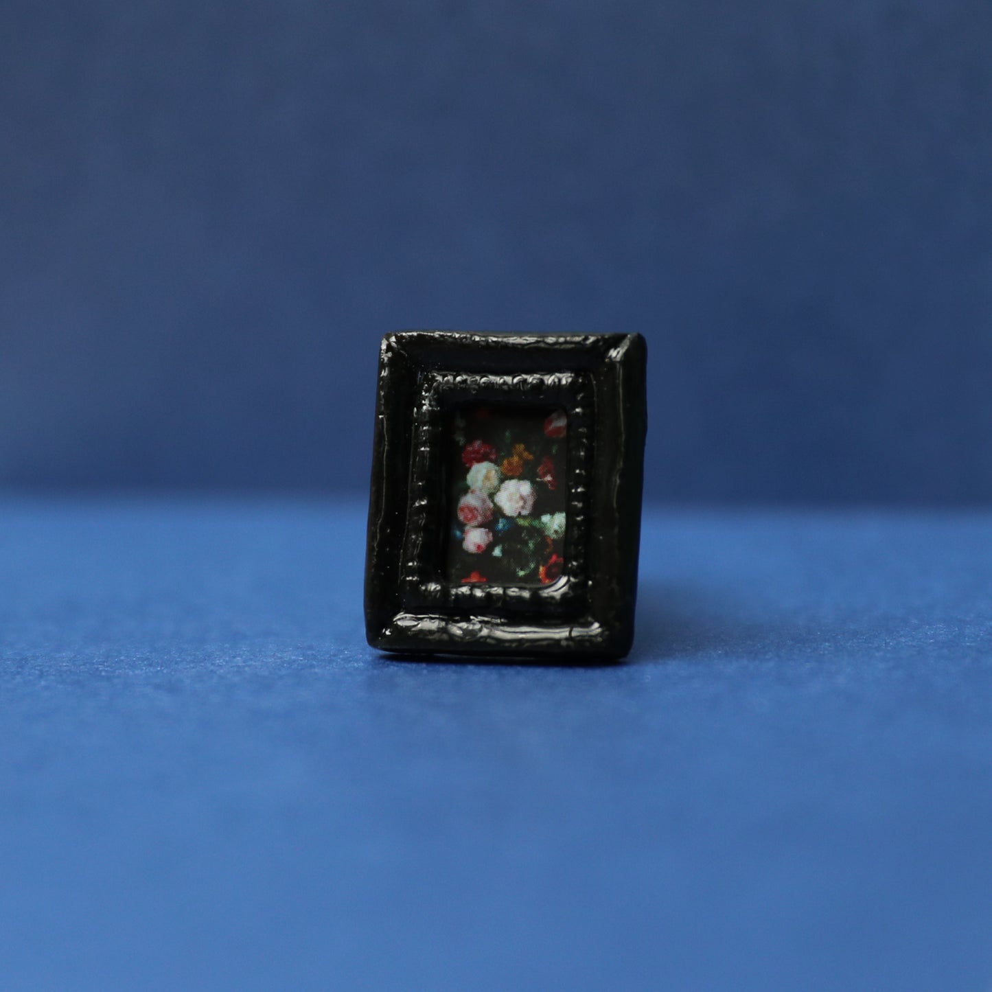 Mini Wall Art or Pin Art - Frida by Stook Jewellery