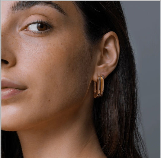 U-Link Earrings Gold by Jenny Bird