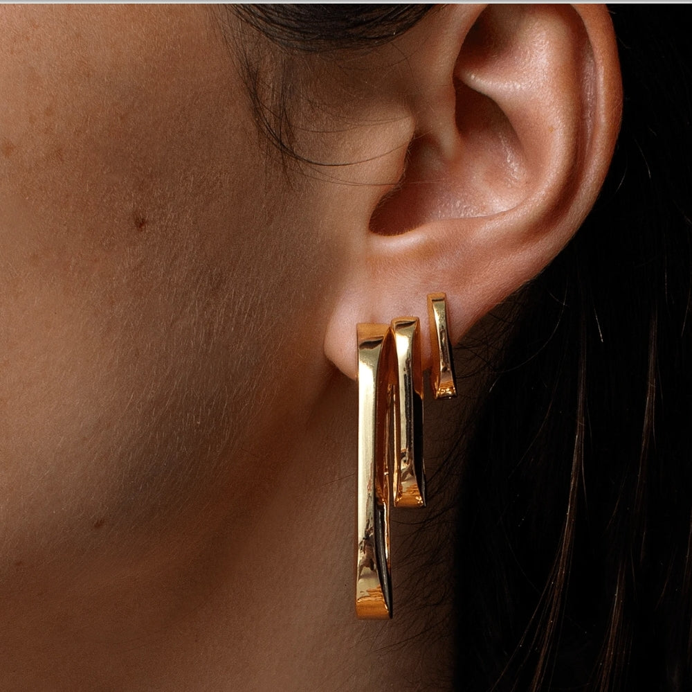 Mega U-Link Earrings Gold by Jenny Bird