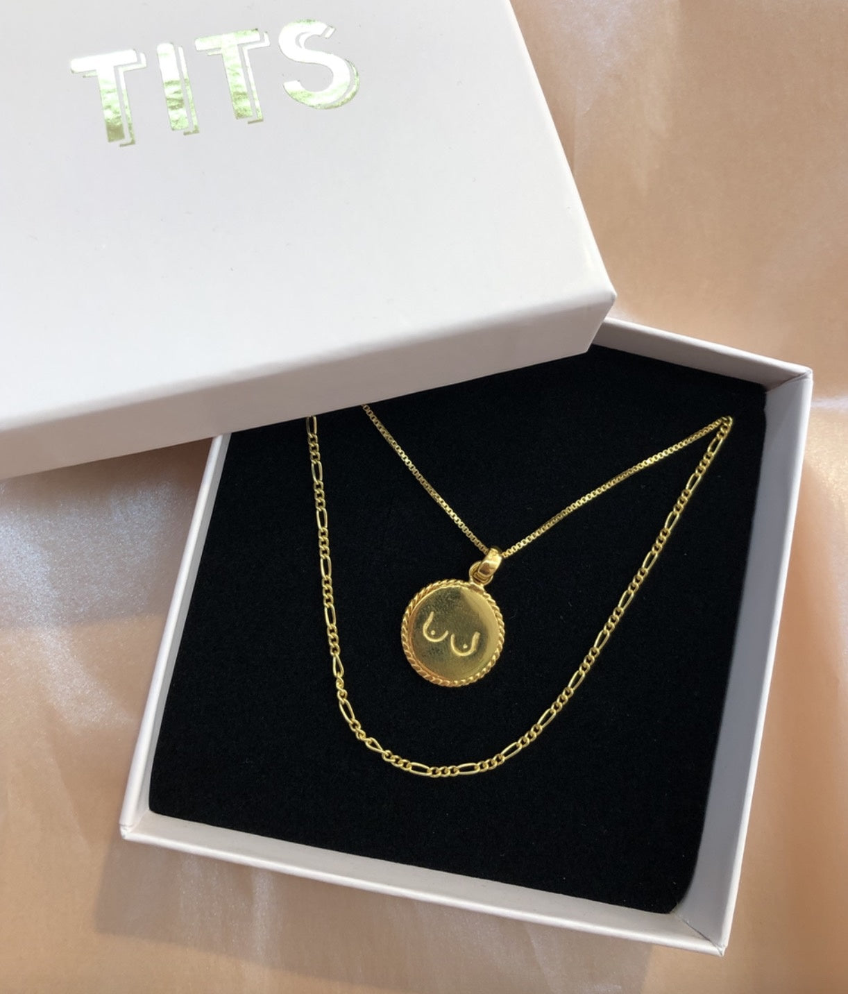 VINTAGE CHAIN by T.I.T.S.