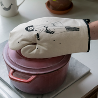 Oven Glove Pin Up Cake Girl by Helen B