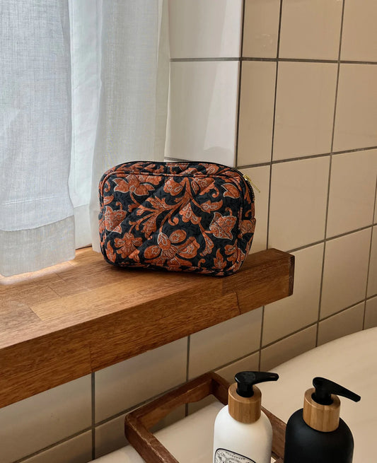 Julie Silk Cosmetic Bag - No. 94 by Sissel Edelbo