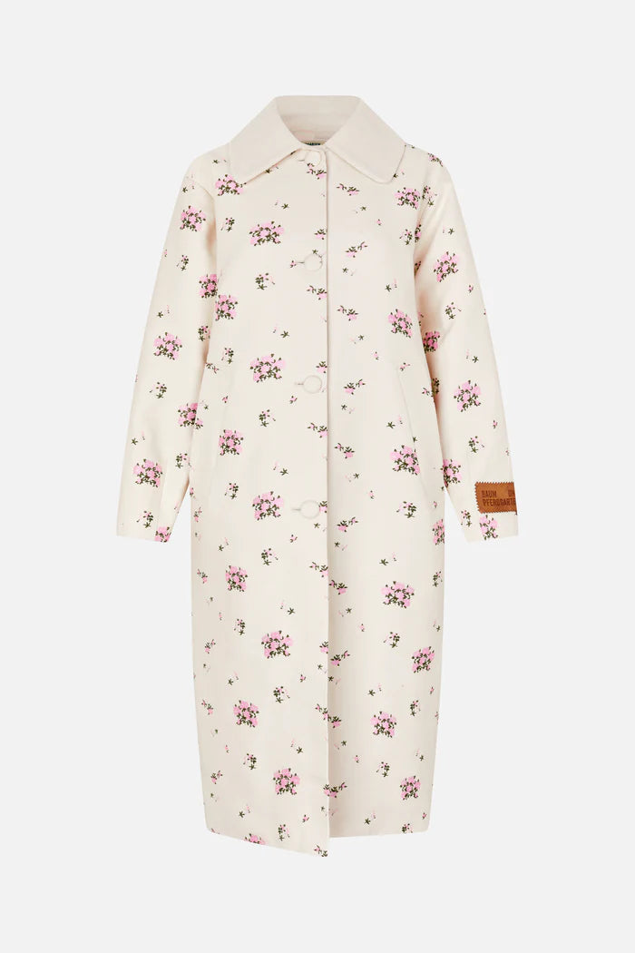 Daisy Coat - Fuchsia Pink Flower by Baum und Pferdgarten