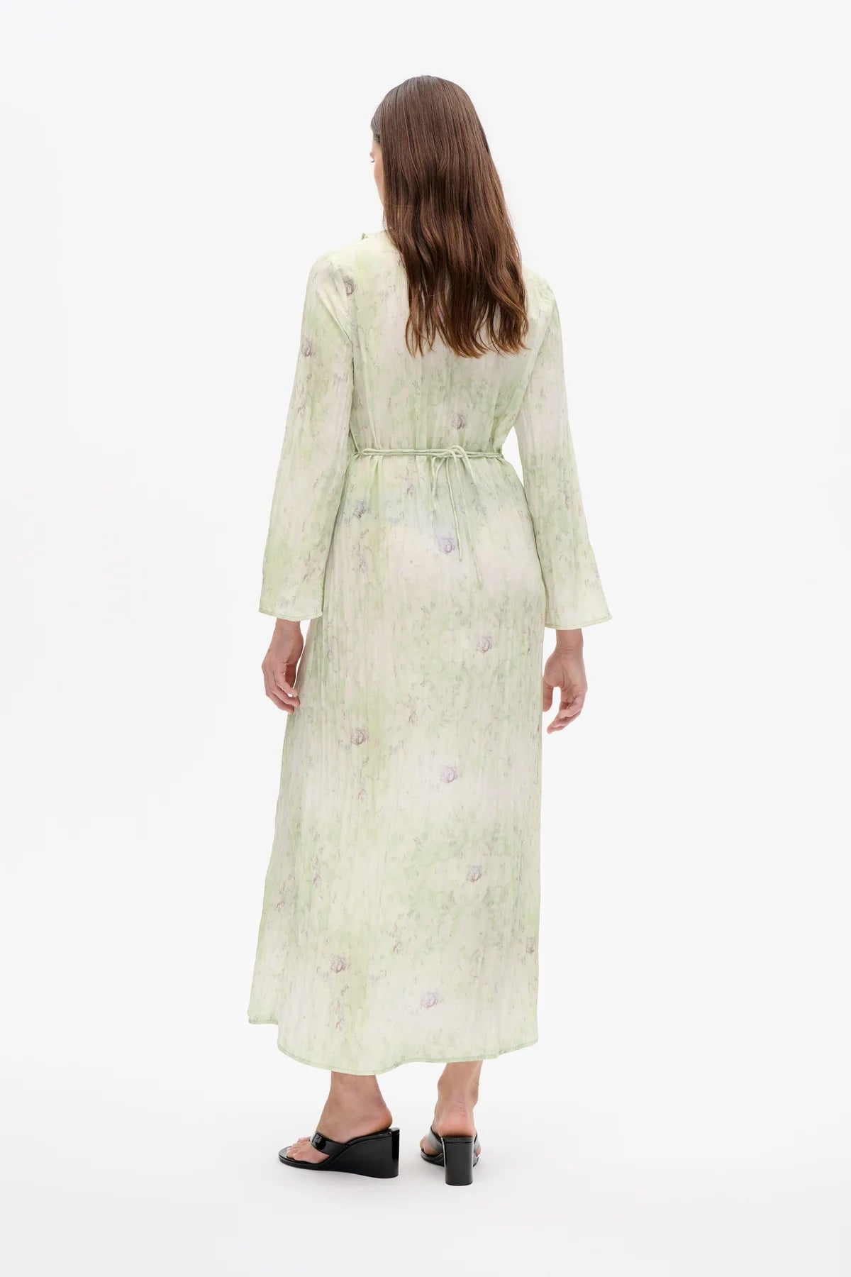 Annia Dress - Distorted Green Flower by Baum und Pferdgarten