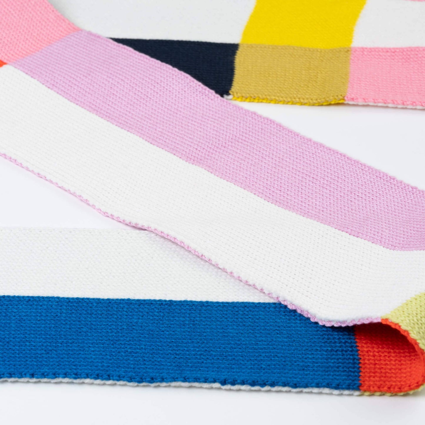 Chroma Skinny Scarf: Black