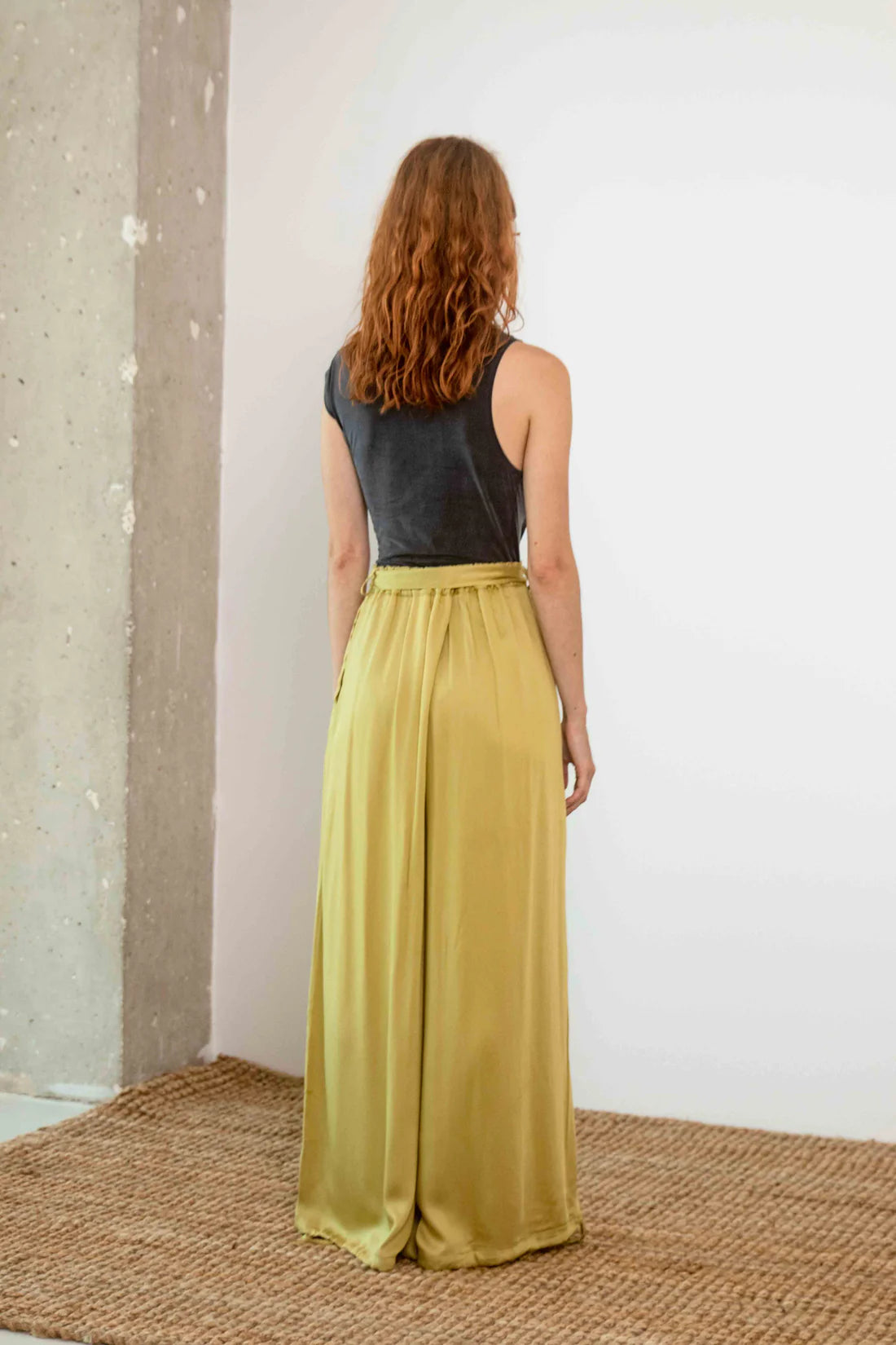 Wide Ecovero Trousers - Soft Olive by Cossac