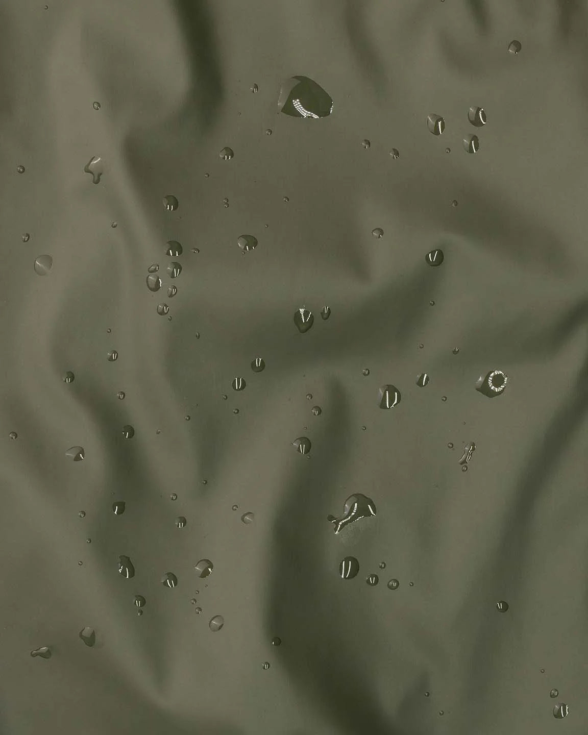 Original Raincoat - Army Green by Maium