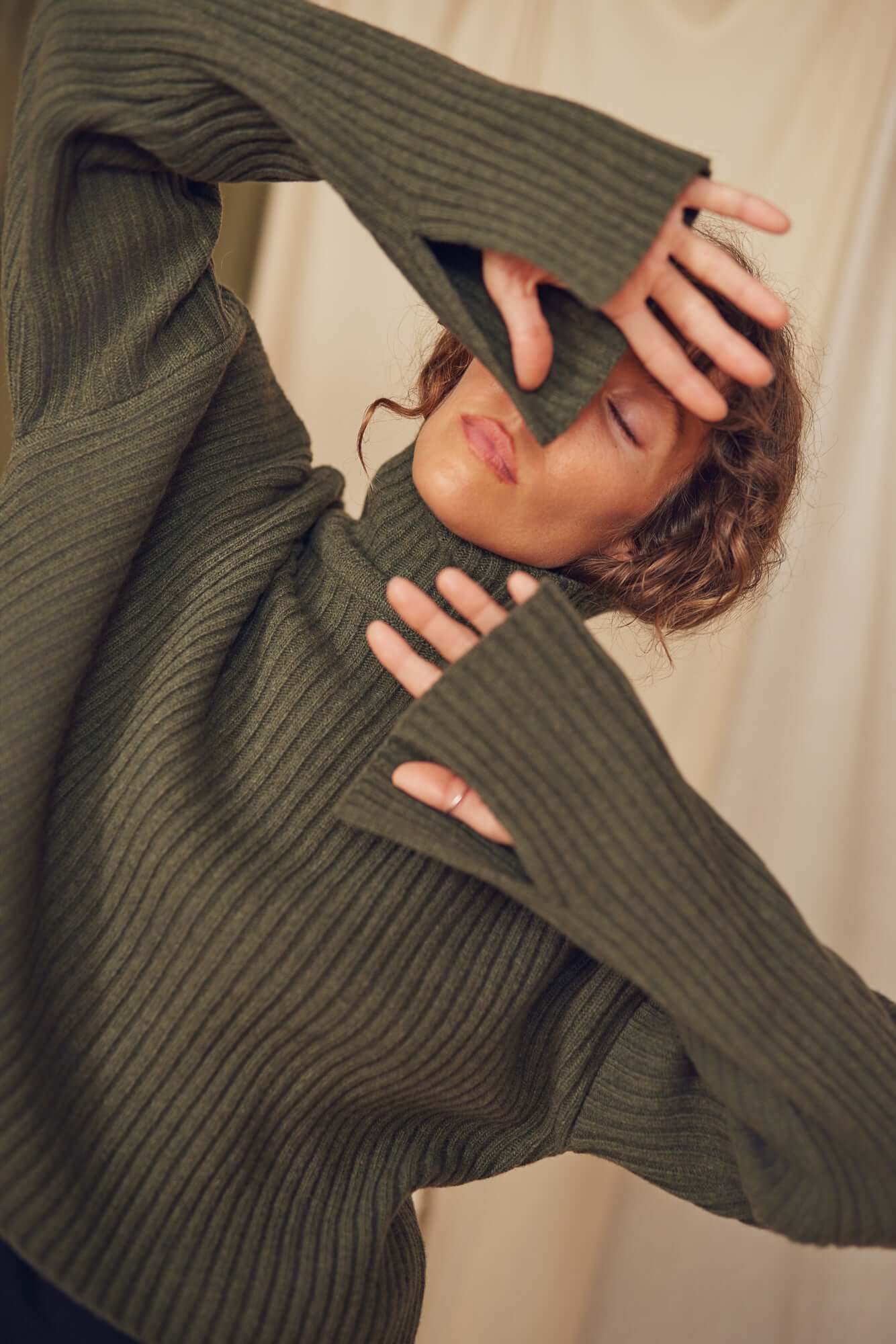 Khaki Heavy Knitted Wool Sweater by Cossac