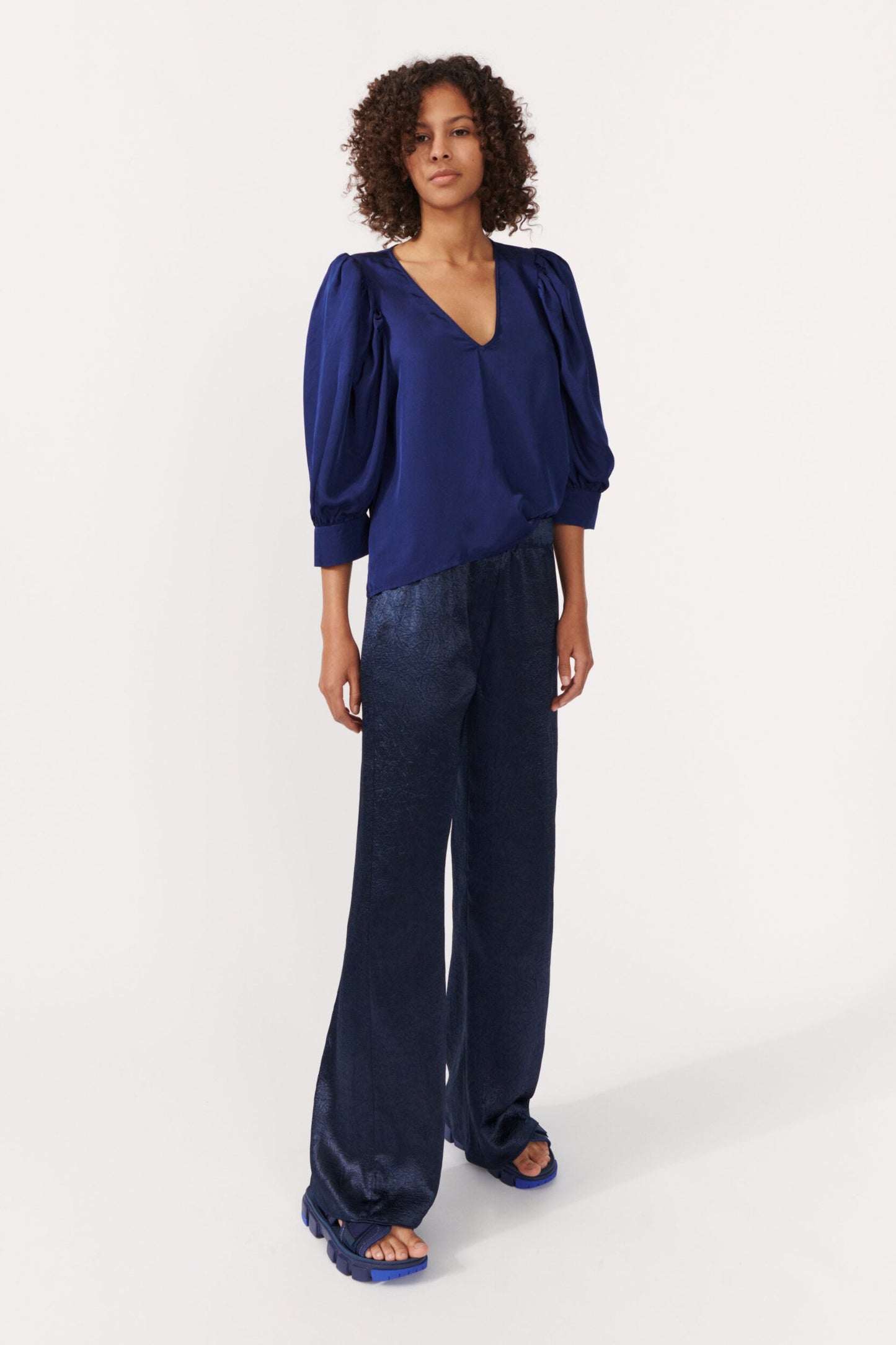 Nebo Trousers by Baum und Pferdgarten