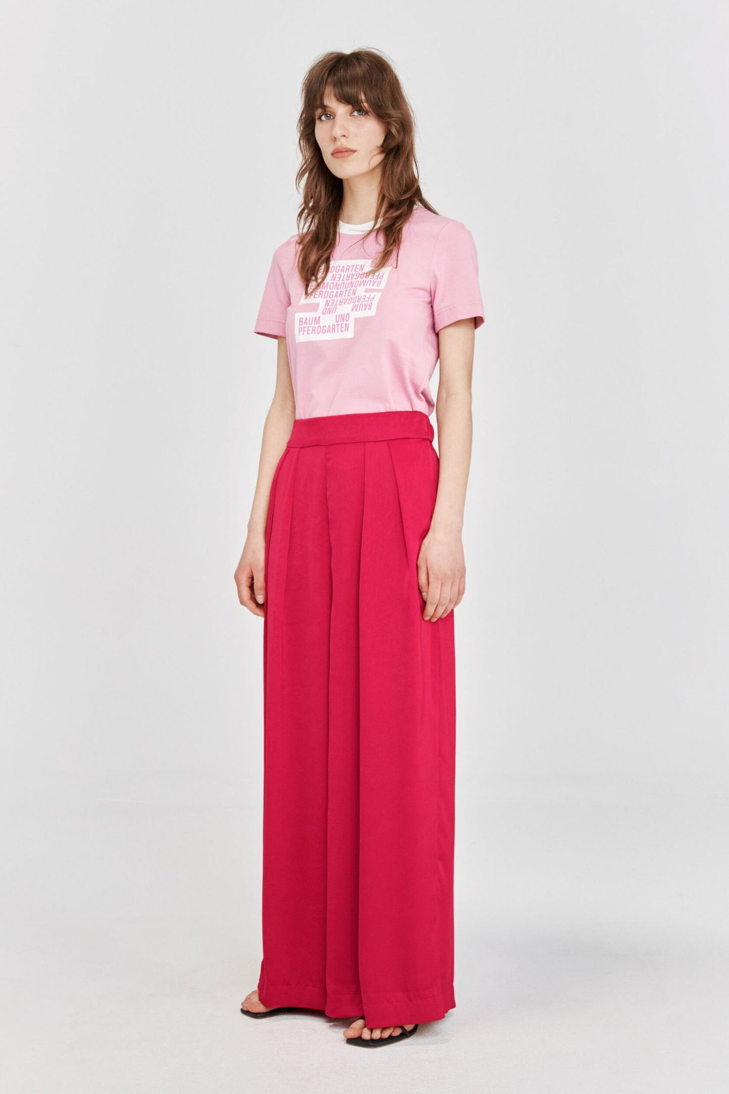 Noella Trousers - Persian Red by Baum und Pferdgarten