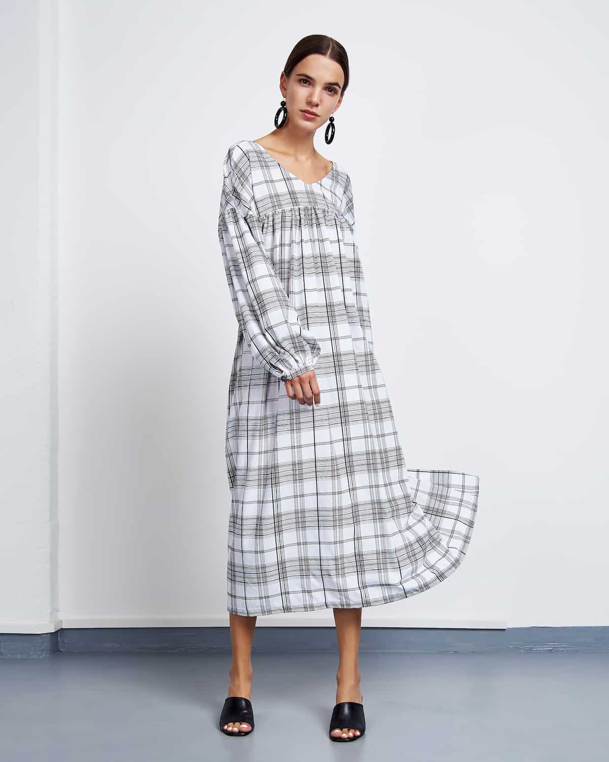 Maxi Dress Biela Checked by Jan n June