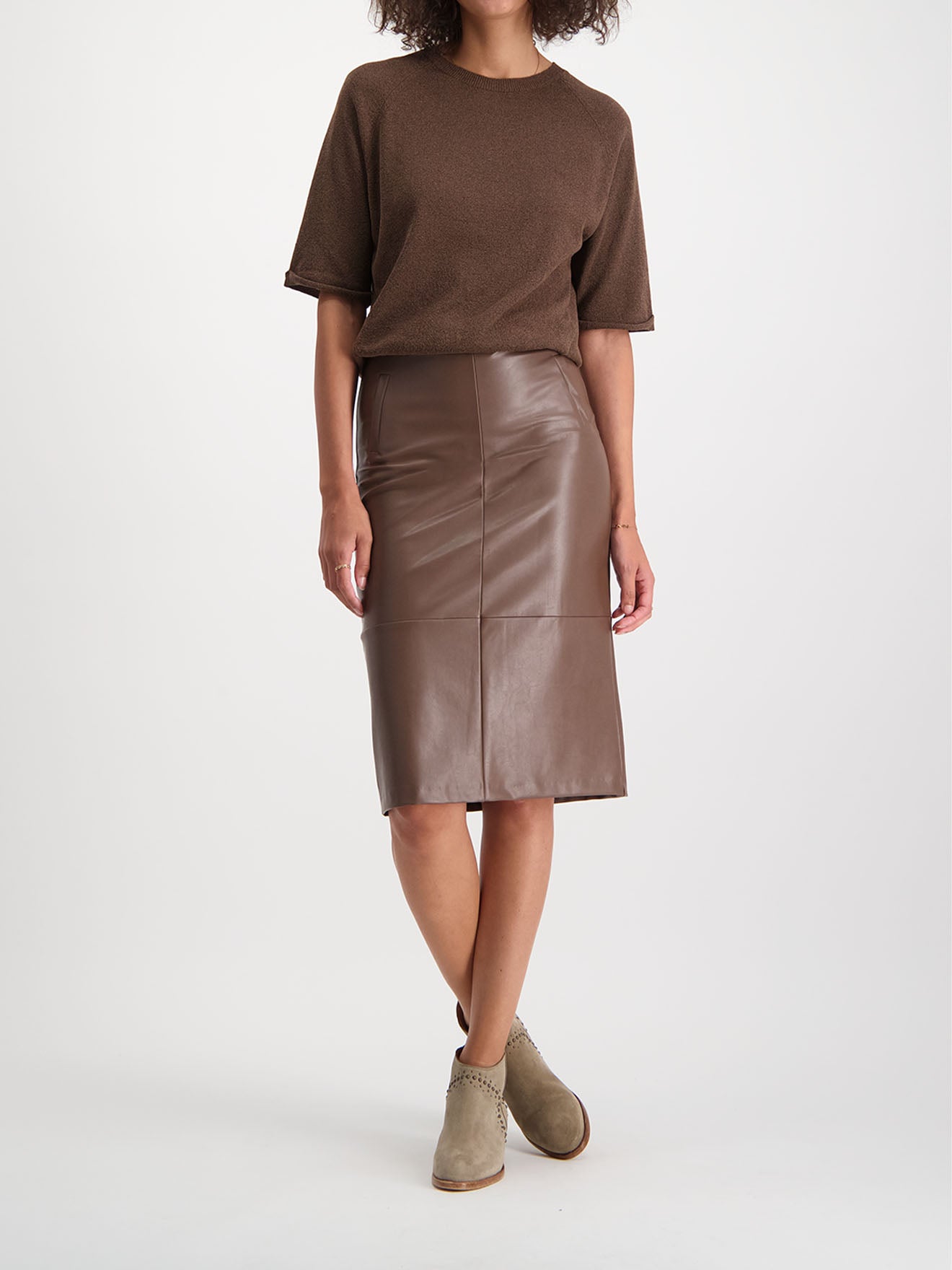 Oasis faux leather clearance pencil skirt in burgundy