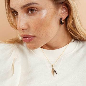 Mini Quill Delicate Necklace by Soko